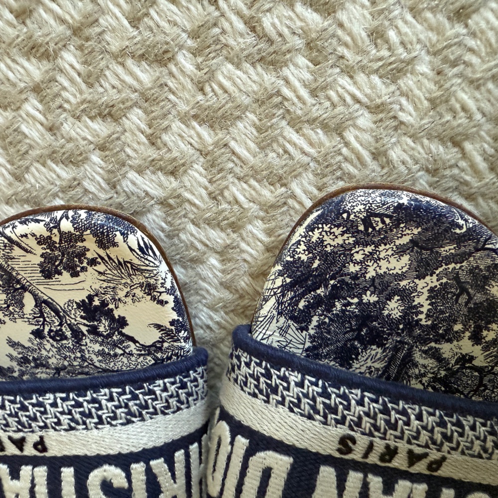 Dior Dway Women's Blue and Cream Shoes - Picture 9 of 13